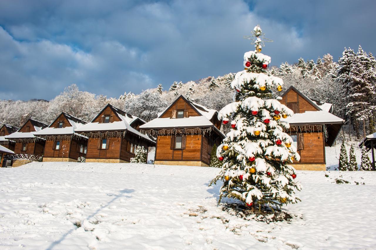 Bed and Breakfast Etno Naselje Vrdnicka Kula Врдник Экстерьер фото