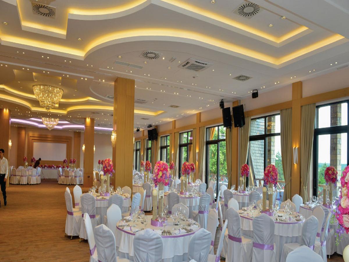 Bed and Breakfast Etno Naselje Vrdnicka Kula Врдник Экстерьер фото